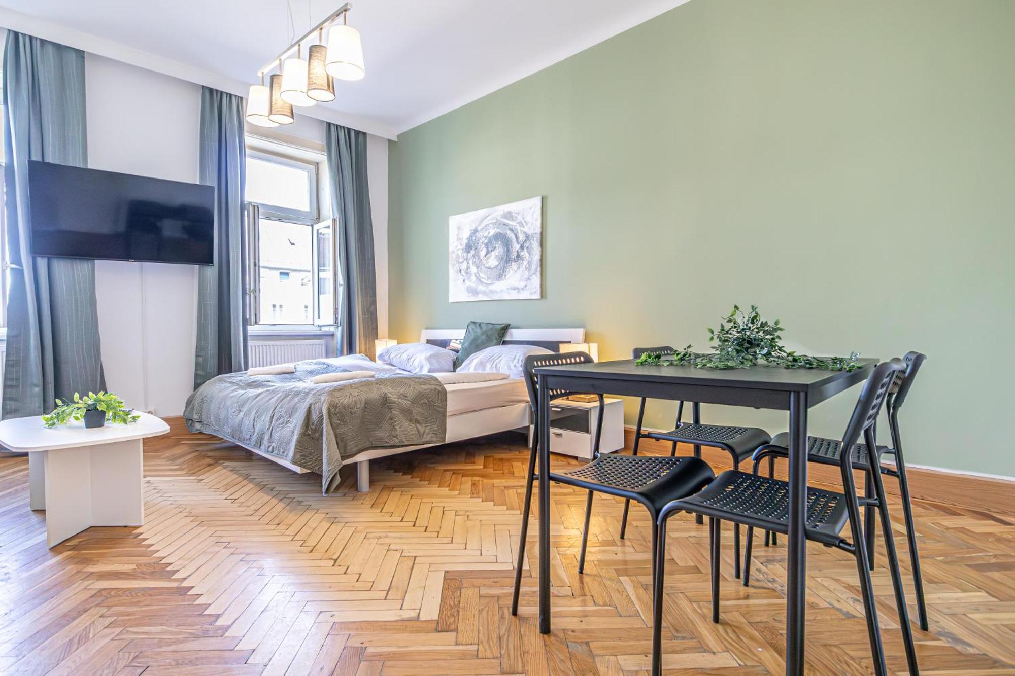 Apartment Lovely Shared At Prime Location For Longstays Wien