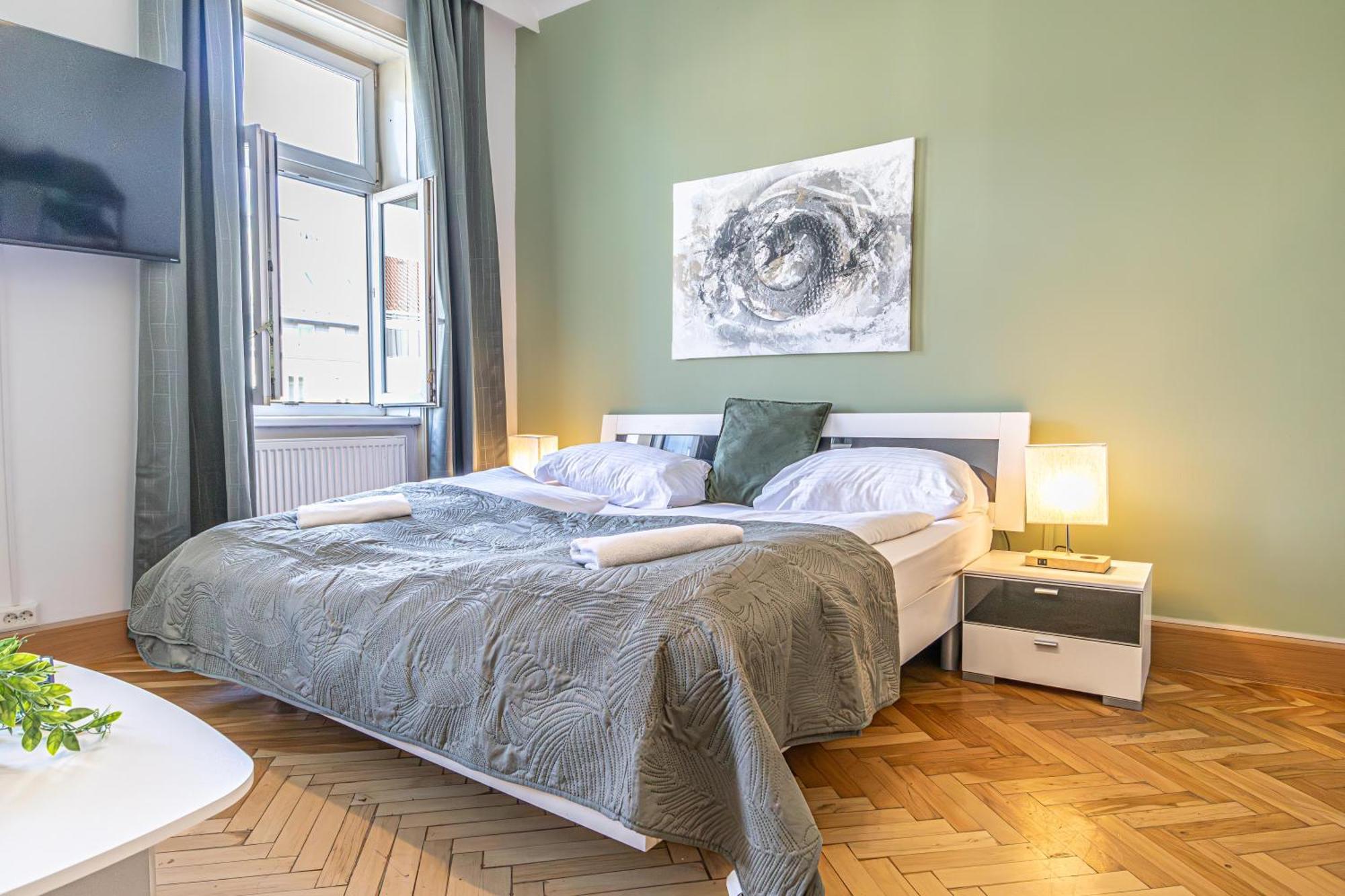 Apartment Lovely Shared At Prime Location For Longstays Wien